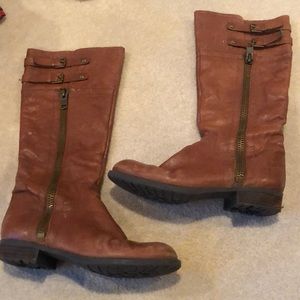 Brown leather winter boots